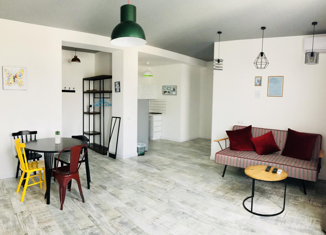 City Center Apartments By Happy Place Tbilisi Exterior foto